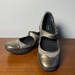 Clark's Women's shoes